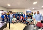 Alunos do projeto “Câmara Vai à Escola” conhecem Paço Municipal e visitam gabinete do prefeito Walter Schlatter