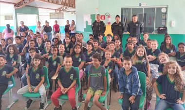 Militares da 4ªCIPM nas escolas!