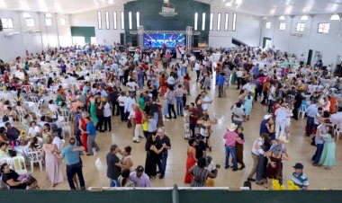 Chapadão do Sul celebra 21º Encontro Regional da Melhor Idade com delegações de três estados