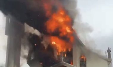 Incêndio destruiu Igreja Matriz de Treze de Maio