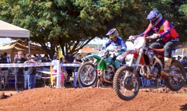 Chapadão do Sul celebra 39 anos com sucesso da final do Campeonato Estadual de Motocross