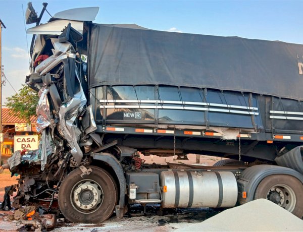 Motorista morto na MS 320 não teria percebido o filho do patrão passando por lombada com outro cargueiro