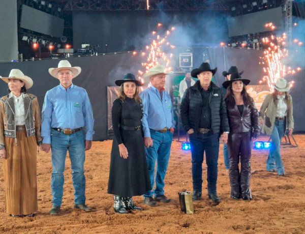 Abertura oficial do rodeio marca início dos momentos mais aguardados da 32ª Exposul em Chapadão do Sul
