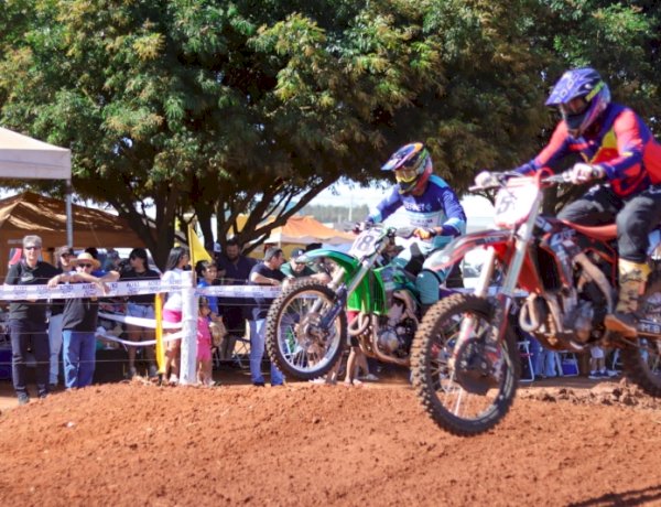Chapadão do Sul celebra 39 anos com sucesso da final do Campeonato Estadual de Motocross