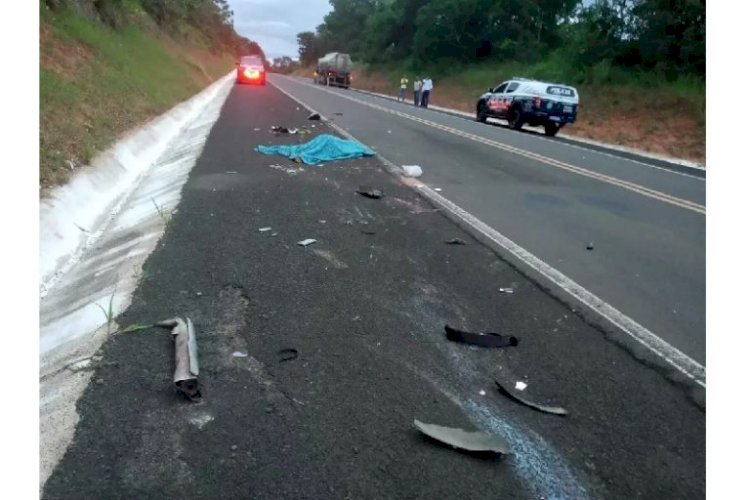 Motociclista morre ao ser atropelado e arrastado por 30 metros na BR-359