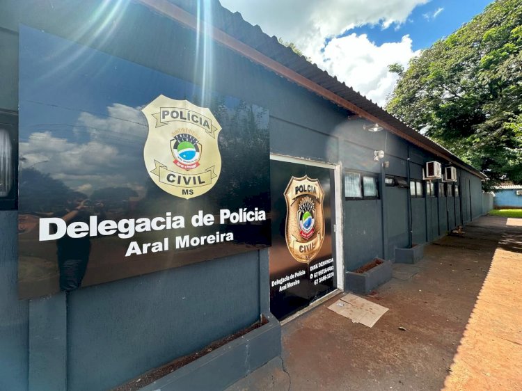 Mãe é presa por abandono de incapaz após deixar filha com desconhecidas e sair durante a madrugada