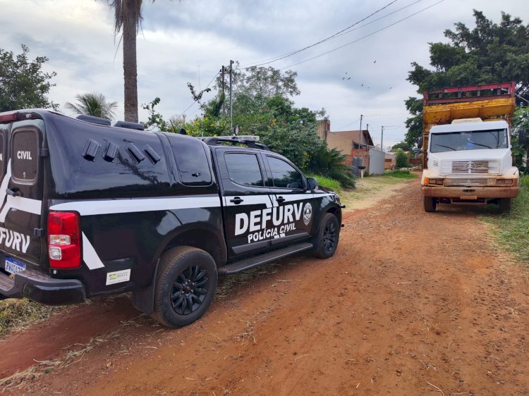 Polícia Civil recupera caminhão apropriado ilegalmente por funcionário de uma empresa de frete