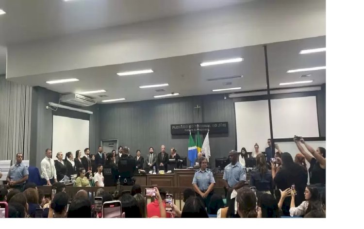 Mãe e padrasto são condenados a 52 anos de prisão pela morte e abuso sexual da menina Sophia de 2 anos