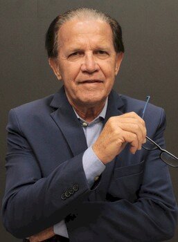 Carnaval e política: próximos e tão parecidos