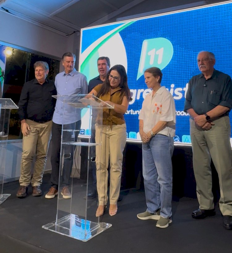 Michelle Schlatter filia-se ao PP em cerimônia concorrida na Capital