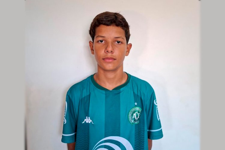 Mais um aluno da Escolinha da Serc entra no Chapecoense