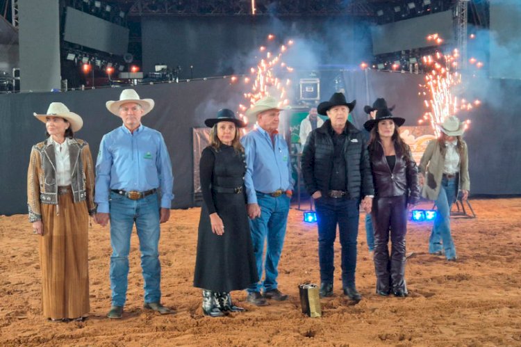 Abertura oficial do rodeio marca início dos momentos mais aguardados da 32ª Exposul em Chapadão do Sul