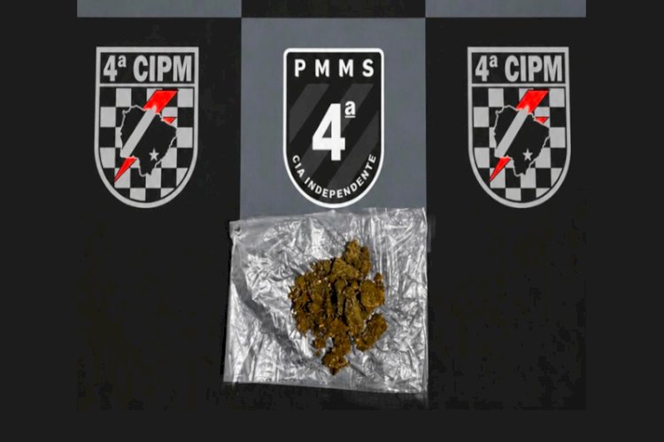 Fumava maconha com uma menor e acaba presa pela Força Tática da PM em Chapadão do Sul